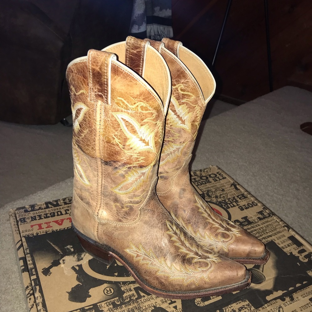 Justin cowgirl boots